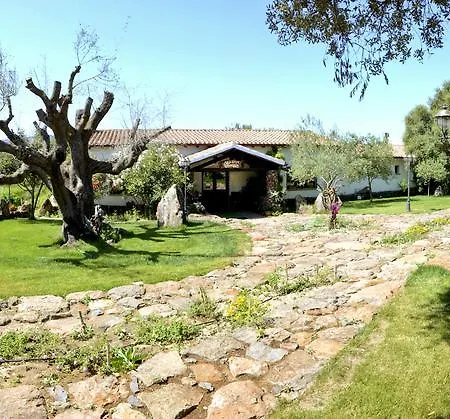 S'ozzastru Country house