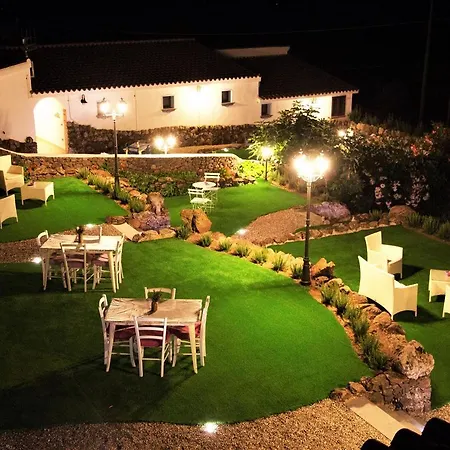 S'ozzastru Country house *