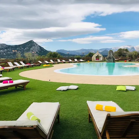 Country house S'ozzastru *