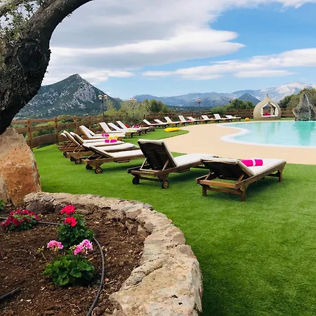 S'ozzastru Country house